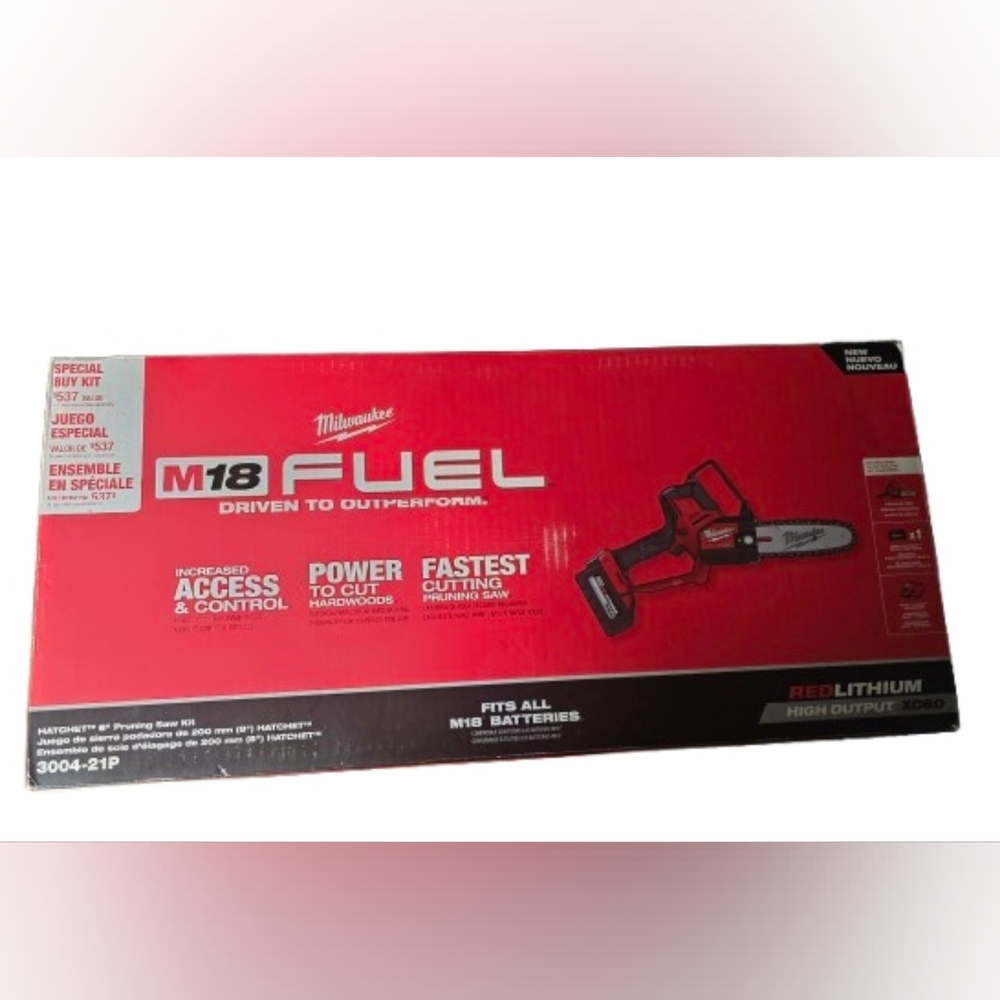 NEW Milwaukee M18 FUEL Hatchet 8" Pruning Saw Kit 3004-21P w Battery Charger M18